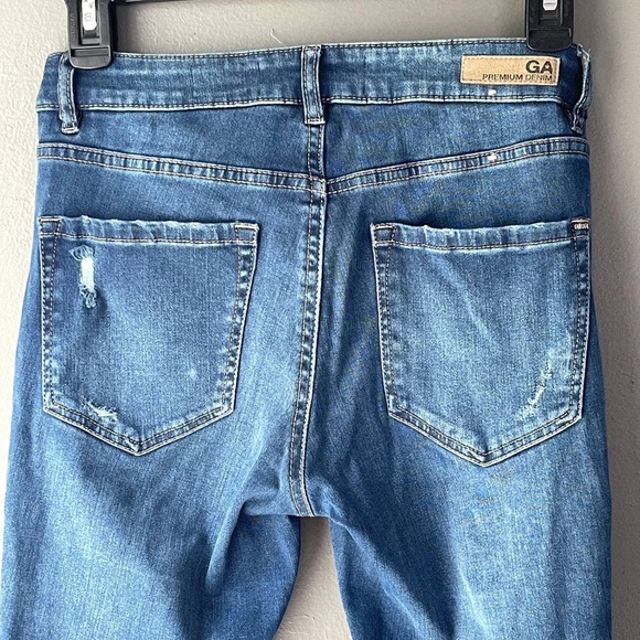 Garage Premium Jeans Womens Sz 3 Distressed Ripped High Waist Jegging Super Soft - Picture 9 of 10